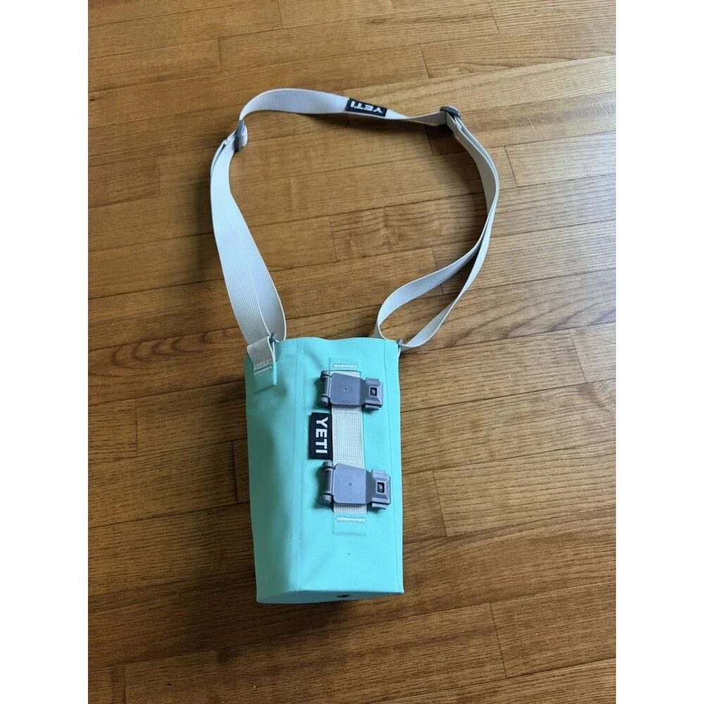 YETI Rambler Large 26/ 36 oz bottle sling RARE Color Aquifer Blue Teal Used